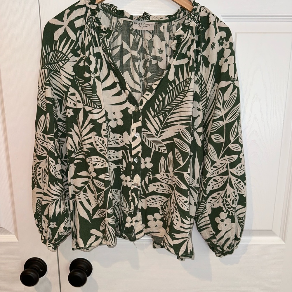 Red Dress Boutique Green and Cream Leaf Print Blouse